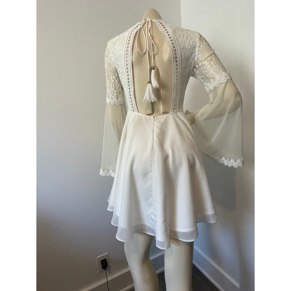 Two Sisters Bethany Lace Boho Short White Wedding Dress Size 8 - Picture 7 of 11